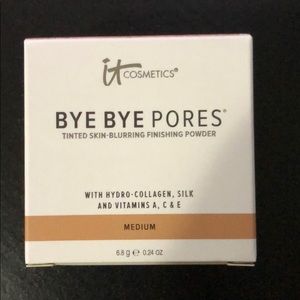 Tinted skin-blurring finishing powder!